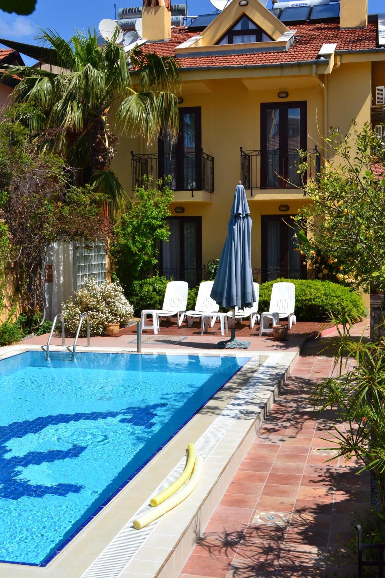גוג'ק Villa Danlin Hotel מראה חיצוני תמונה