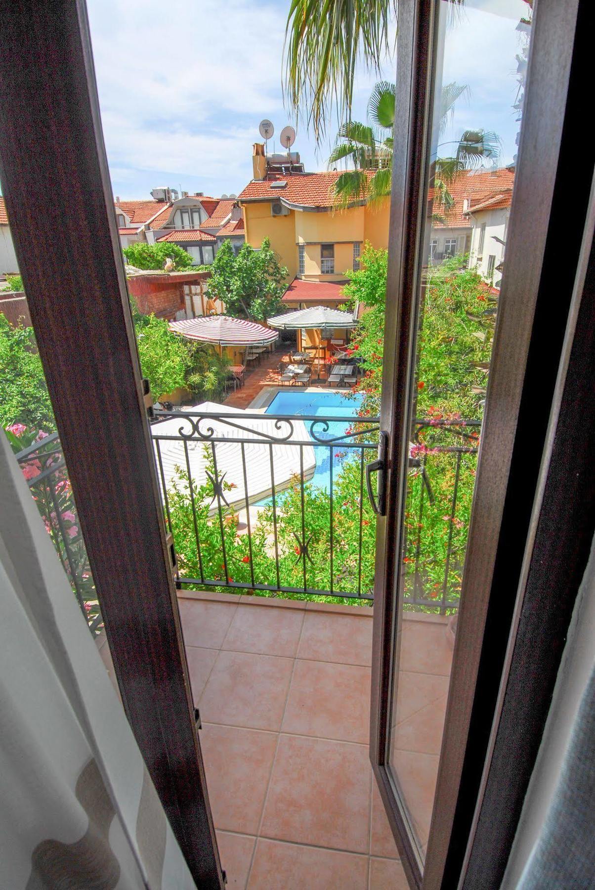 גוג'ק Villa Danlin Hotel מראה חיצוני תמונה